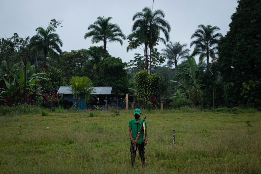 Indígenas previniendo deforestación en América Latina