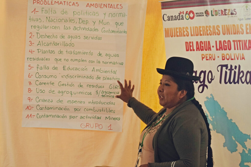 educación ambiental para proteger el lago Titicaca en Bolivia