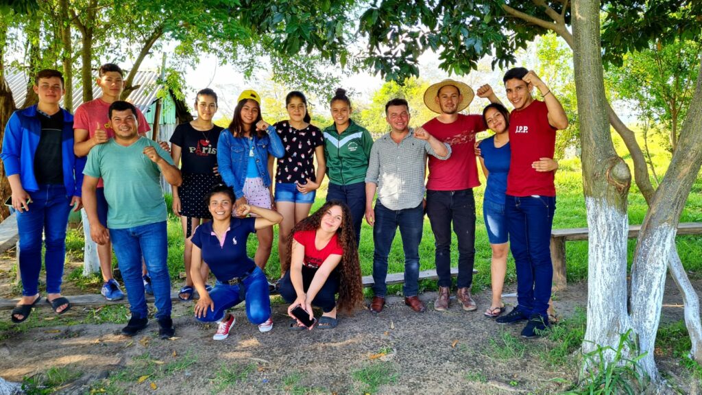 jóvenes ambientalistas en Paraguay