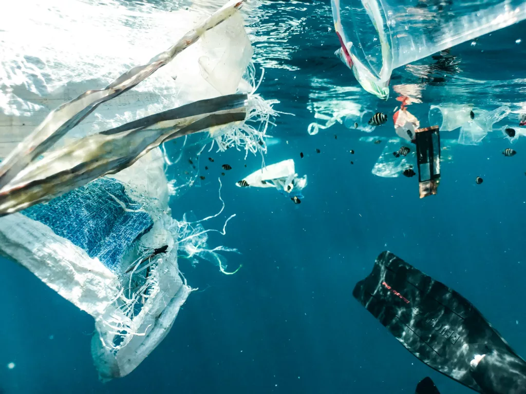 el Tratado de Plásticos busca disminuir la contaminación